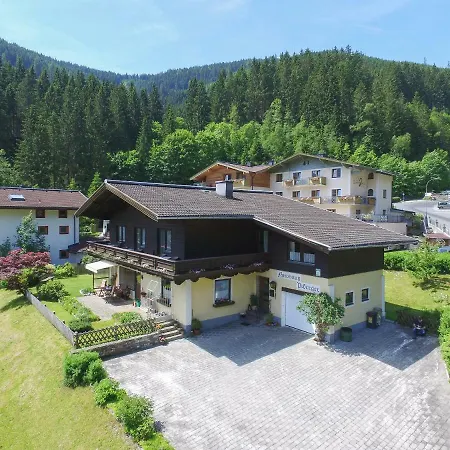 Landhaus Piberger * Zell am See